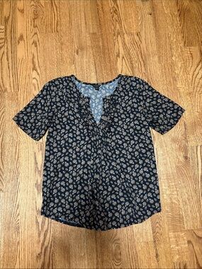 Ann Taylor Floral Short-Sleeve Top